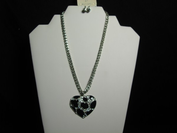 Heart Necklace Set